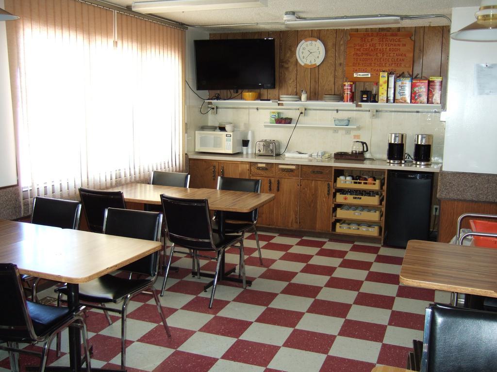 Wild Rose Inn Vegreville Dış mekan fotoğraf