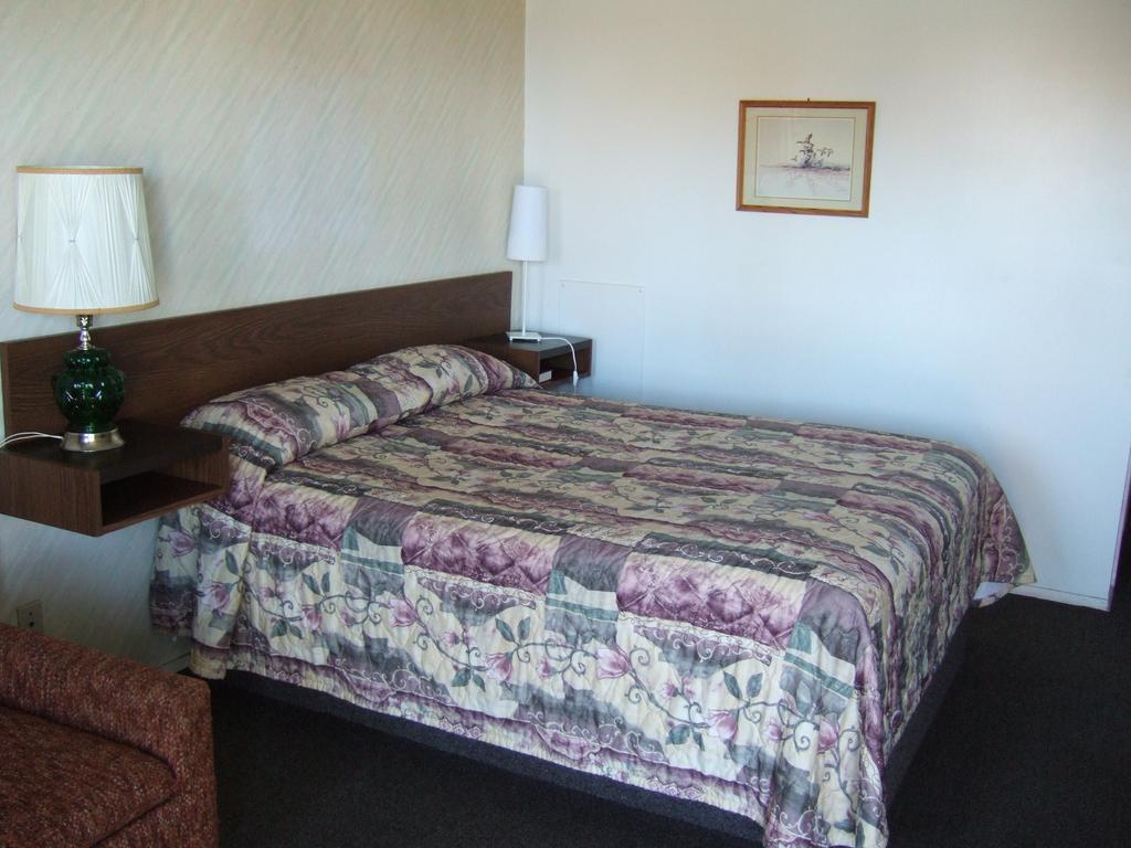 Wild Rose Inn Vegreville Oda fotoğraf